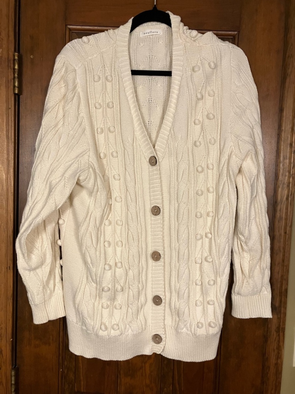 Neuflora cream cardigan